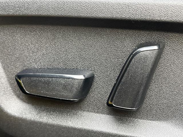 エクストレイル Ｇ　ｅ－４ＯＲＣＥ　４ＷＤ　衝突軽減装置　禁煙車　純正１２．３インチナビ　全周囲カメラ　本革シート　レーダークルーズ　ＥＴＣ　Ｂｌｕｅｔｏｏｔｈ　フルセグ　全席シートヒーター　パワーバックドア　デジタルインナーミラー（47枚目）