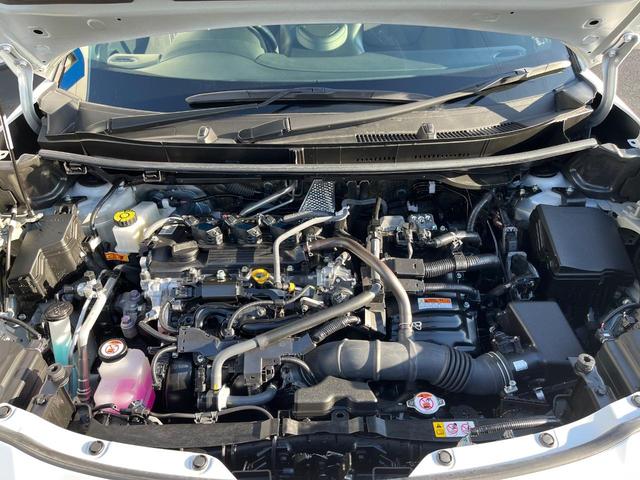 ヤリスクロス ハイブリッドＺ　衝突被害軽減システム　禁煙車　８型ディスプレイオーディオ　全周囲カメラ　レーダークルーズ　ドラレコ　ＥＴＣ　シートヒーター　パワーシート　ハーフレザーシート　ＬＥＤヘッド　コーナーセンサー（18枚目）