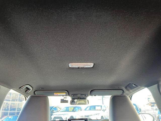 ヤリスクロス ハイブリッドＺ　衝突被害軽減システム　禁煙車　８型ディスプレイオーディオ　全周囲カメラ　レーダークルーズ　ドラレコ　ＥＴＣ　シートヒーター　パワーシート　ハーフレザーシート　ＬＥＤヘッド　コーナーセンサー（50枚目）