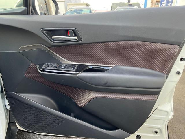 C-HR G 純正9型ナビ 衝突被害軽減システム レーダークルーズ 禁煙車 バックカメラ ハーフレザーシート ドラレコ コーナーセンサー ブラインドスポットモニター LEDヘッド ETC2.0 純正18インチアルミ(43枚目)