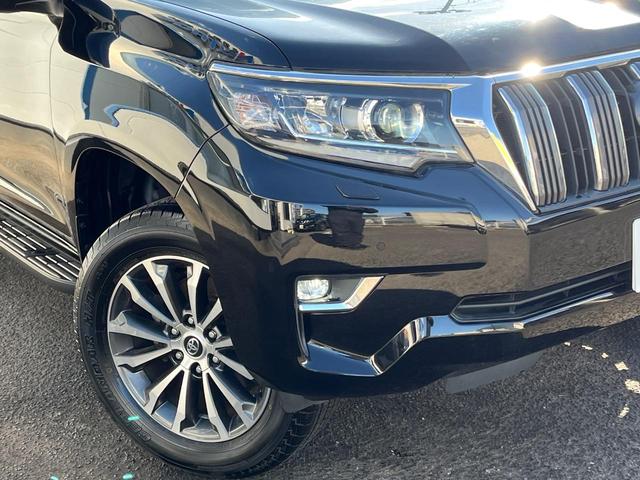 ランドクルーザープラド TX Lパッケージ サンルーフ 4WD 7人乗り 衝突軽減装置 禁煙車 本革シート レーダークルーズ 純正オプションアルミ バックカメラ ETC Bluetooth フルセグ ドラレコ 前席シートベンチレーション(13枚目)