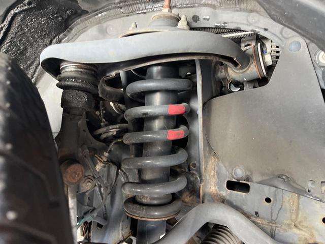 ランドクルーザープラド TX Lパッケージ サンルーフ 4WD 7人乗り 衝突軽減装置 禁煙車 本革シート レーダークルーズ 純正オプションアルミ バックカメラ ETC Bluetooth フルセグ ドラレコ 前席シートベンチレーション(20枚目)