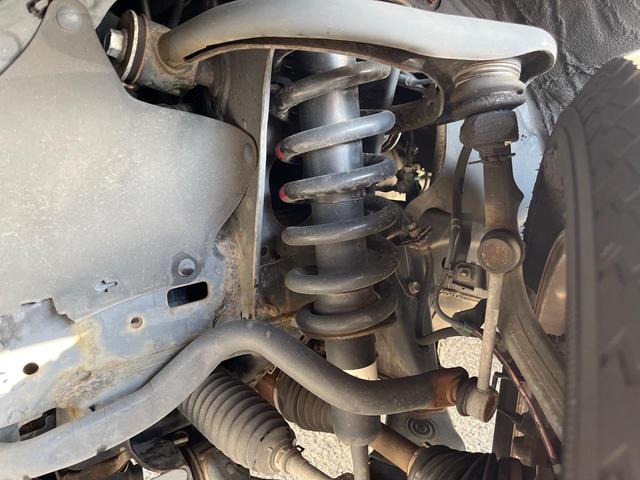 ランドクルーザープラド TX Lパッケージ サンルーフ 4WD 7人乗り 衝突軽減装置 禁煙車 本革シート レーダークルーズ 純正オプションアルミ バックカメラ ETC Bluetooth フルセグ ドラレコ 前席シートベンチレーション(21枚目)