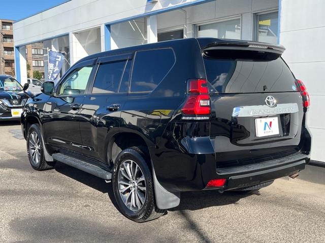 ランドクルーザープラド TX Lパッケージ サンルーフ 4WD 7人乗り 衝突軽減装置 禁煙車 本革シート レーダークルーズ 純正オプションアルミ バックカメラ ETC Bluetooth フルセグ ドラレコ 前席シートベンチレーション(71枚目)