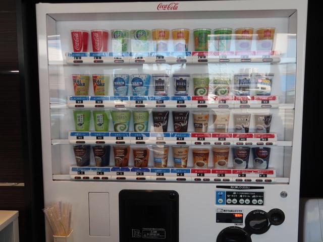 ライズ Z 衝突軽減システム レーダークルーズ ナビ バックカメラ 禁煙車 前席シートヒーター ETC Bluetooth LEDシーケンシャルランプ LEDフォグライト 純正17インチアルミホイール(80枚目)