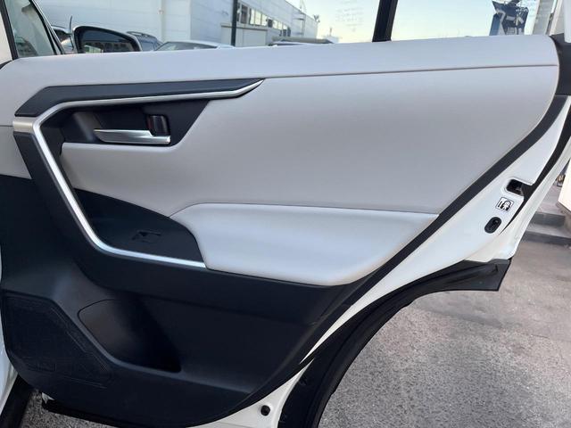 RAV4 X 衝突軽減装置 禁煙車 純正8インチナビ レーダークルーズ バックカメラ ETC Bluetooth フルセグ LEDヘッドライト LEDフォグライト レーンキープアシスト クリアランスソナー(62枚目)