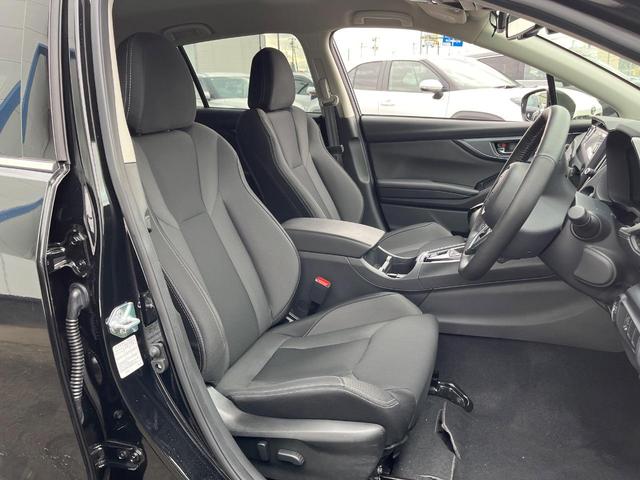 レヴォーグ GT EX 4WD 衝突軽減装置 禁煙車 純正11.6インチナビ レーダークルーズ フロント・サイド・バックカメラ ETC Bluetooth フルセグ ドラレコ 前席シートヒーター 運転席パワーシート(8枚目)