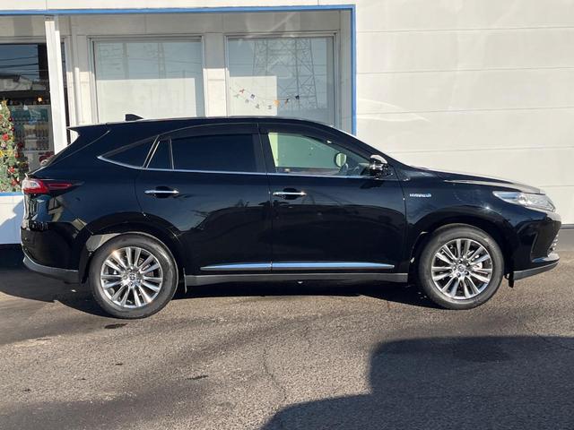 ハリアーハイブリッド プログレス　４ＷＤ　純正９型ナビ　全周囲カメラ　ＪＢＬサウンド　１００Ｖ電源　衝突被害軽減システム　レーダークルーズ　禁煙車　電動リアゲート　ハーフレザーシート　パワーシート　ドラレコ　コーナーセンサー（29枚目）