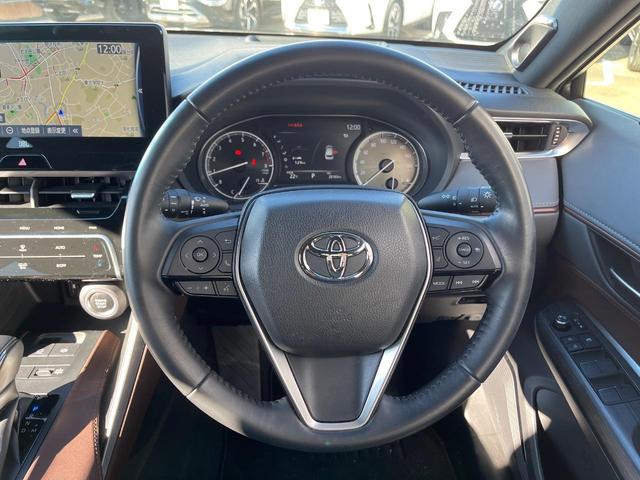 ハリアー Ｚ　衝突軽減装置　禁煙車　純正１２．３インチナビ　全周囲カメラ　ＪＢＬサウンドシステム　レーダークルーズ　ＥＴＣ　Ｂｌｕｅｔｏｏｔｈ　フルセグ　ドラレコ　パワーバックドア　デジタルインナーミラー（11枚目）