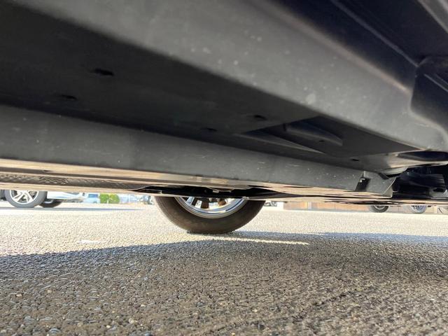 ハリアー Ｚ　衝突軽減装置　禁煙車　純正１２．３インチナビ　全周囲カメラ　ＪＢＬサウンドシステム　レーダークルーズ　ＥＴＣ　Ｂｌｕｅｔｏｏｔｈ　フルセグ　ドラレコ　パワーバックドア　デジタルインナーミラー（24枚目）