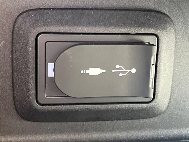 ハリアー Ｚ　衝突軽減装置　禁煙車　純正１２．３インチナビ　全周囲カメラ　ＪＢＬサウンドシステム　レーダークルーズ　ＥＴＣ　Ｂｌｕｅｔｏｏｔｈ　フルセグ　ドラレコ　パワーバックドア　デジタルインナーミラー（37枚目）