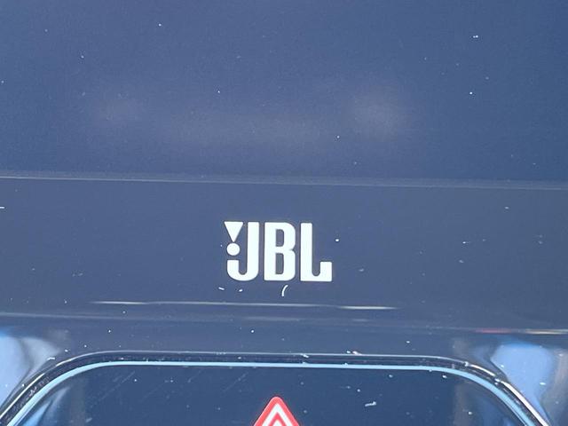 ハリアー Ｚ　衝突軽減装置　禁煙車　純正１２．３インチナビ　全周囲カメラ　ＪＢＬサウンドシステム　レーダークルーズ　ＥＴＣ　Ｂｌｕｅｔｏｏｔｈ　フルセグ　ドラレコ　パワーバックドア　デジタルインナーミラー（50枚目）