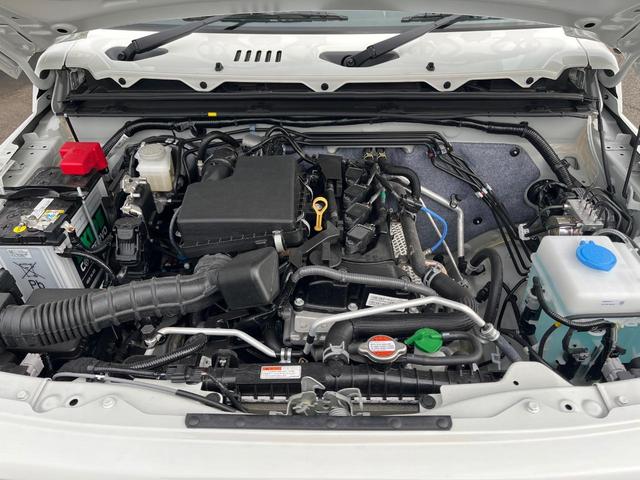 ジムニーノマド ＦＣ　４ＷＤ　衝突被害軽減システム　禁煙車　レーダークルーズ　ＬＥＤヘッド　ＬＥＤフォグ　コーナーセンサー　スマートキー　オートハイビーム　車線逸脱警報　オートライト　オートエアコン　純正１５インチアルミ（16枚目）