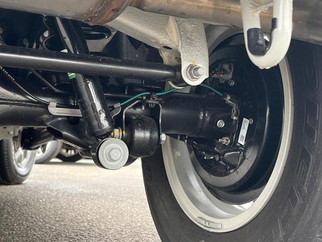 ジムニーノマド ＦＣ　４ＷＤ　衝突被害軽減システム　禁煙車　レーダークルーズ　ＬＥＤヘッド　ＬＥＤフォグ　コーナーセンサー　スマートキー　オートハイビーム　車線逸脱警報　オートライト　オートエアコン　純正１５インチアルミ（21枚目）