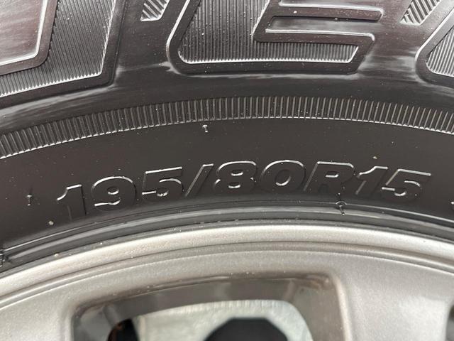 ジムニーノマド ＦＣ　４ＷＤ　衝突被害軽減システム　禁煙車　レーダークルーズ　ＬＥＤヘッド　ＬＥＤフォグ　コーナーセンサー　スマートキー　オートハイビーム　車線逸脱警報　オートライト　オートエアコン　純正１５インチアルミ（24枚目）