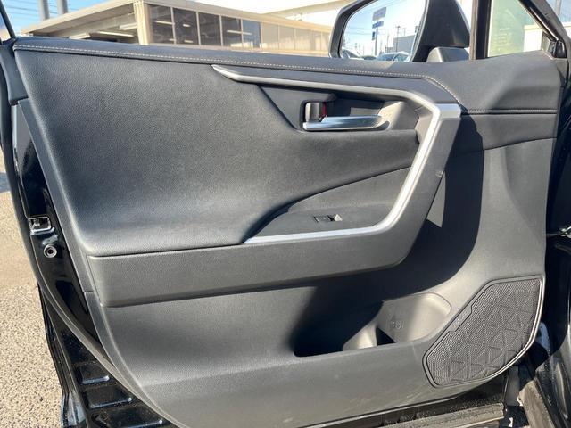 ＲＡＶ４ Ｇ　サンルーフ　４ＷＤ　モデリスタフルエアロ　衝突軽減装置　禁煙車　純正１０．５インチナビ　全周囲カメラ　レーダークルーズ　ＥＴＣ　Ｂｌｕｅｔｏｏｔｈ　フルセグ　ドラレコ　前席シートベンチレーション（40枚目）