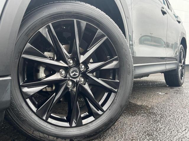 ＣＸ－５ ＸＤ　ブラックトーンエディション　ディーゼル（軽油）　衝突軽減装置　禁煙車　純正１０．２５型ナビ　全周囲カメラ　レーダークルーズ　ＥＴＣ　Ｂｌｕｅｔｏｏｔｈ　フルセグ　ドラレコ　シートヒーター　電動リアゲート　パワーシート　合皮レザー（13枚目）