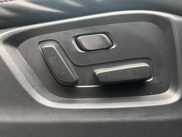 ＣＸ－５ ＸＤ　ブラックトーンエディション　ディーゼル（軽油）　衝突軽減装置　禁煙車　純正１０．２５型ナビ　全周囲カメラ　レーダークルーズ　ＥＴＣ　Ｂｌｕｅｔｏｏｔｈ　フルセグ　ドラレコ　シートヒーター　電動リアゲート　パワーシート　合皮レザー（53枚目）