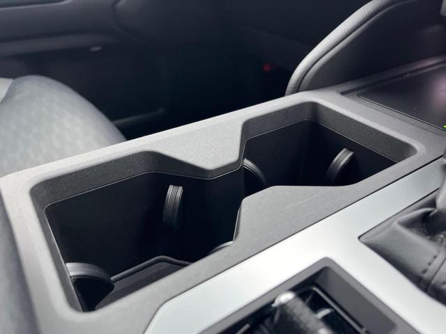 ランドクルーザー２５０ ＶＸ　丸目１眼ＬＥＤヘッドライト　ＪＢＬサウンド　サンルーフ　全周囲カメラ　デジタルインナーミラー　黒革シート　ベンチレーション　シートヒーター／ステアリングヒーター　７人乗り　パワーバックドア（63枚目）