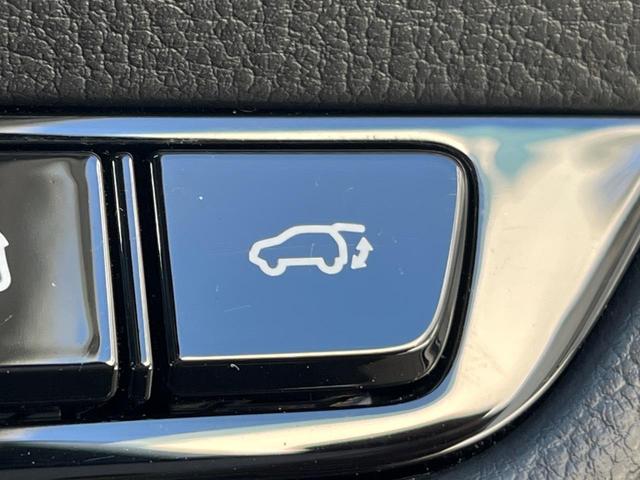 ＮＸ ＮＸ３５０ｈ　Ｆスポーツ　ＴＲＤエアロ　サンルーフ　衝突軽減装置　禁煙車　純正１４インチナビ　全周囲カメラ　本革シート　レーダークルーズ　ＥＴＣ　フルセグ　ドラレコ　ＡＣ１００Ｖ電源　前席シートベンチレーション（41枚目）