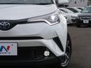 【シーケンシャルターンランプ付きLEDヘッドライト】人気の『流れるウィンカー』付きのLEDヘッドライトを装備♪高級感はもちろん、点灯時は存在感たっぷりで他車からも認識されやすく安心です。