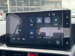 【９インチ　ディスプレイオーディオ大画面ディスプレイへお持ちのスマートフォンと連携して、ナビやｂｌｕｅｔｏｏｔｈでの音楽再生が可能です♪デザインはもちろん操作性も良好！別途ナビ機能の取付可能です♪ 3