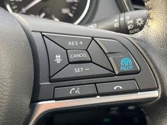 【プロパイロット】高速道路での長距離走行が楽に！！渋滞時と巡回走行のシーンで、アクセル・ブレーキ・ステアリングを自動で制御し、長距離運転の負担を軽減してくれます♪ 3