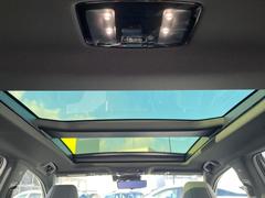 �ڥѥΥ�ޥ롼�ա��緿�Υ��饹�롼����ܤǼ���β��������쵤�˥��åס�����Ū�ʥɥ饤�֤򤪳ڤ��ߤ��������ޤ��� 4