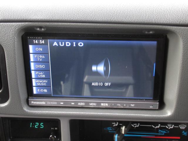 ランドクルーザープラド ＳＸワイドクラシックコンプリートナローボディーリフトアップ　ディーゼルターボ　トヨタ輸出ホイール　トーヨーオープンカントリーＭ／Ｔタイヤ　オレンジコーナーレンズ　オレンジウィンカー　ナルディステアリング　ブラックシートカバー（35枚目）