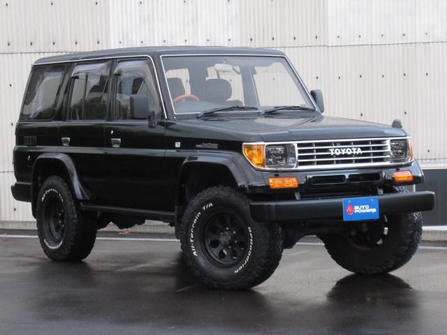 ランドクルーザープラド ＳＸワイド　リフトアップ　ジムライン１６インチホイール　ＢＦグッドリッチオールテレーンタイヤ　トヨタ純正ブラックフロントバンパー　新品スモークヘッドライト　新品オレンジコーナー　新品オレンジウインカ　ＬＥＤテール（4枚目）