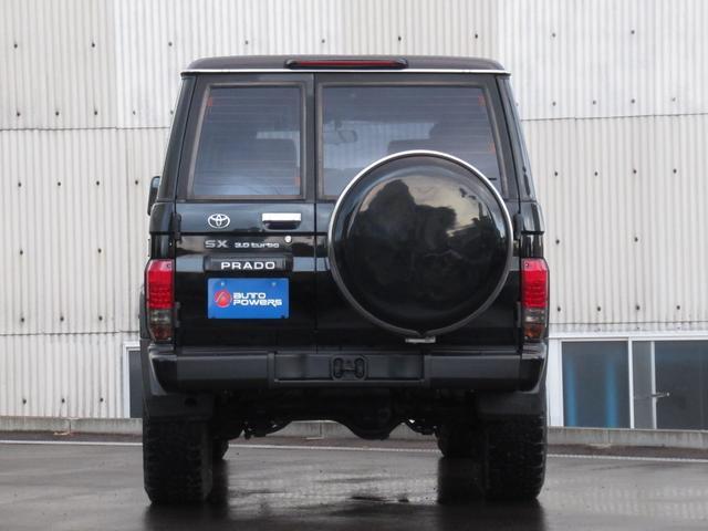 ランドクルーザープラド ＳＸワイド　リフトアップ　ジムライン１６インチホイール　ＢＦグッドリッチオールテレーンタイヤ　トヨタ純正ブラックフロントバンパー　新品スモークヘッドライト　新品オレンジコーナー　新品オレンジウインカ　ＬＥＤテール（8枚目）