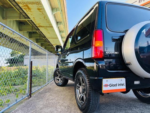 ジムニー クロスアドベンチャー　４ＷＤ／マニュアル車／特別仕様車／シートヒーター／特別仕様車レザーシート／ＥＴＣ／キーレスキー／社外ＣＤオーディオ／純正１６インチアルミホイール（9枚目）
