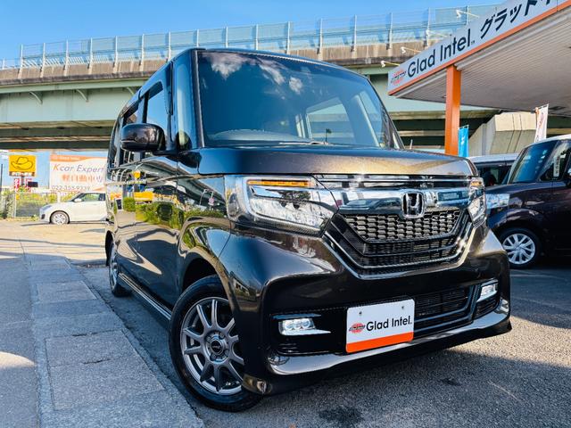 Ｎ－ＢＯＸカスタム Ｇ・Ｌターボホンダセンシング　ターボ車／純正９インチ大型ナビＴＶ／両側パワースライドドア／ＥＴＣ／クルーズコントロール／バックカメラ／衝突軽減ブレーキ／キープレーンアシスト／ハーフレザーシート／ＬＥＤヘッドライト／社外１４ＡＷ（6枚目）