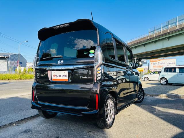 Ｎ－ＢＯＸカスタム Ｇ・Ｌターボホンダセンシング　ターボ車／純正９インチ大型ナビＴＶ／両側パワースライドドア／ＥＴＣ／クルーズコントロール／バックカメラ／衝突軽減ブレーキ／キープレーンアシスト／ハーフレザーシート／ＬＥＤヘッドライト／社外１４ＡＷ（10枚目）