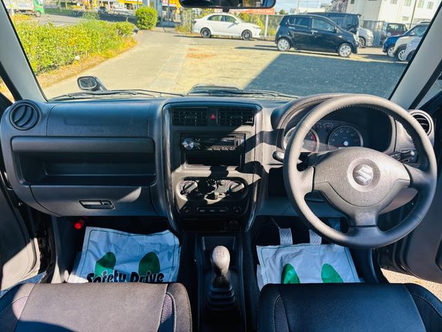 ジムニー クロスアドベンチャーXC マニュアル/4WD車/ハーフレザーシート/社外オーディオ/キーレスキー/純正16インチアルミホイール(11枚目)