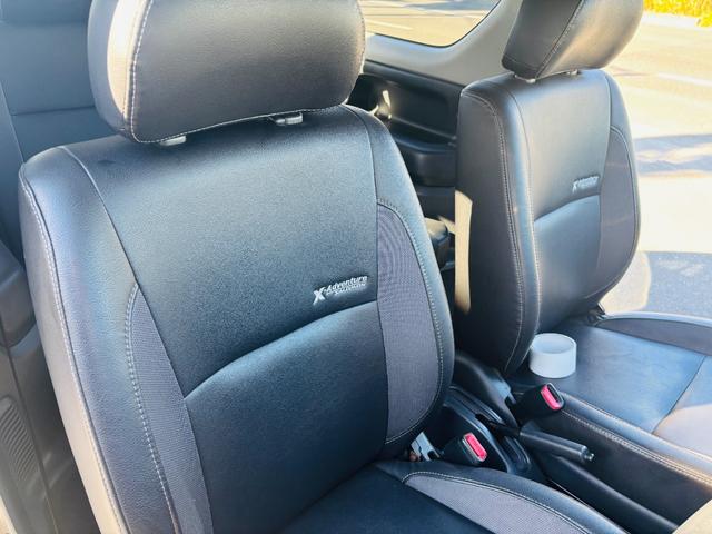 ジムニー クロスアドベンチャーXC マニュアル/4WD車/ハーフレザーシート/社外オーディオ/キーレスキー/純正16インチアルミホイール(16枚目)