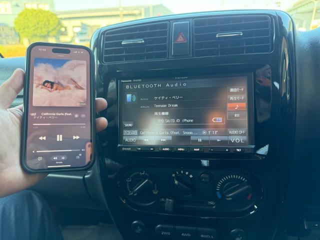 ジムニー クロスアドベンチャー 4WD/ターボ車両/マニュアル/リフトアップ/Bluetooth対応社外ナビTV/バックカメラ/シートヒーター/カスタムシフトレバー/マッドタイヤ装着/LEDフォグランプ/純正16インチアルミホイール(16枚目)