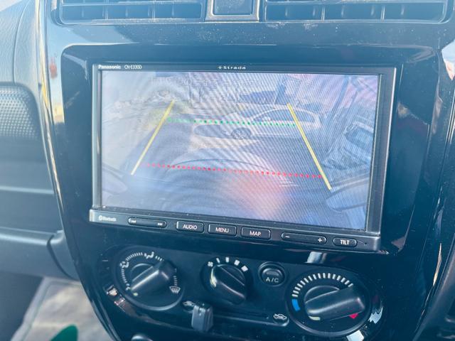 ジムニー クロスアドベンチャー 4WD/ターボ車両/マニュアル/リフトアップ/Bluetooth対応社外ナビTV/バックカメラ/シートヒーター/カスタムシフトレバー/マッドタイヤ装着/LEDフォグランプ/純正16インチアルミホイール(17枚目)
