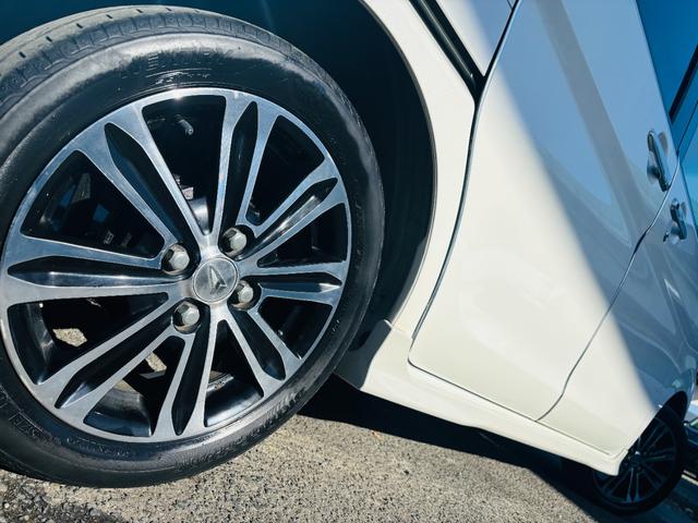 当店のこだわり！外装・内装の徹底的なクリーニング。自社認証工場での徹底的な点検・整備。修復歴・メーター不正を完全表示。最長３年の充実保証を完備。お客様が安心してお車選びが出来る環境作りをしております！