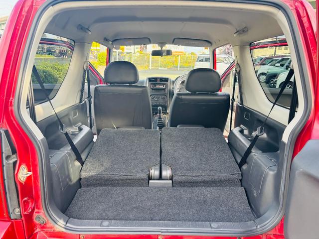 ジムニー クロスアドベンチャーXC マニュアル車/4WD/専用レザーシート/USB対応社外オーディオ/シートヒーター/純正16インチアルミホイール(15枚目)