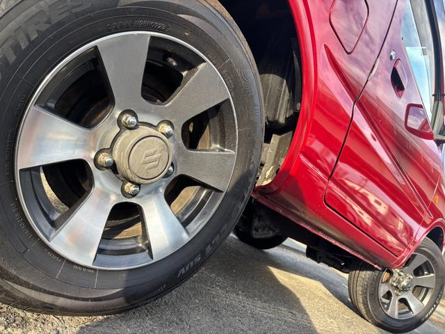 ジムニー クロスアドベンチャーXC マニュアル車/4WD/専用レザーシート/USB対応社外オーディオ/シートヒーター/純正16インチアルミホイール(19枚目)