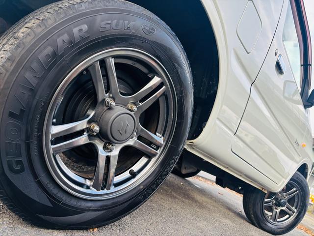 ジムニー クロスアドベンチャー　４ＷＤ／マニュアル車／専用レザー調シート／シートヒーター／社外ＣＤオーディオ／キーレスキー／純正１６インチアルミホイール（19枚目）