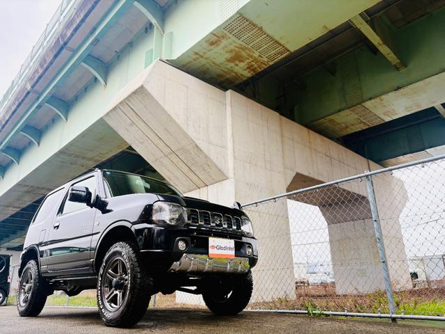 ジムニー クロスアドベンチャー　４ＷＤ／ターボ車／後期型／リフトアップ／マッドタイヤ装着車／キーレスキー／社外ＣＤオーディオ／純正１６インチアルミホイール（6枚目）