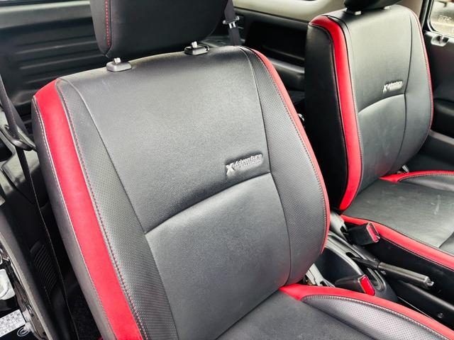 ジムニー クロスアドベンチャー　４ＷＤ／ターボ車／後期型／リフトアップ／マッドタイヤ装着車／キーレスキー／社外ＣＤオーディオ／純正１６インチアルミホイール（18枚目）
