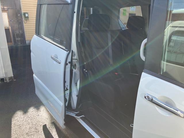 セレナ ハイウェイスターＧ　Ｓ－ハイブリッド　エアロモード　ナビＴＶ　両側スライドドア　ＥＴＣ（13枚目）