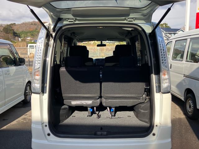 セレナ ハイウェイスターＧ　Ｓ－ハイブリッド　エアロモード　ナビＴＶ　両側スライドドア　ＥＴＣ（25枚目）