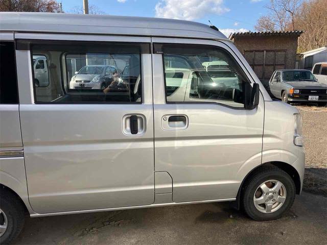 エブリイ PA 4WD ハイルーフ AT 両側スライドドア アルミホイール エアコン パワーステアリング 運転席エアバッグ 助手席エアバッグ CD(9枚目)