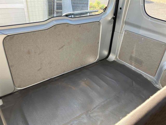 エブリイ PA 4WD ハイルーフ AT 両側スライドドア アルミホイール エアコン パワーステアリング 運転席エアバッグ 助手席エアバッグ CD(12枚目)