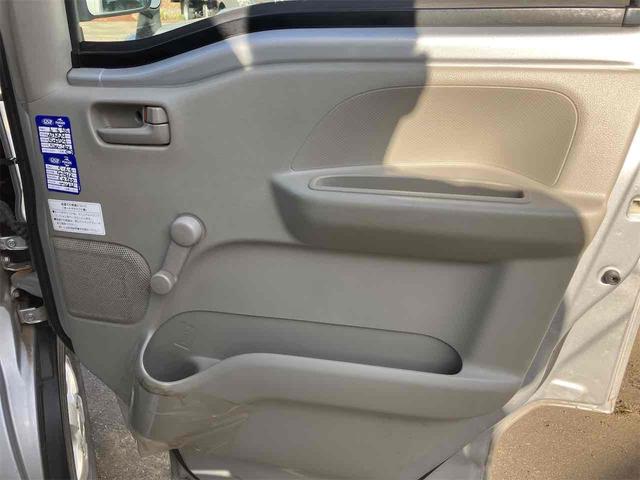 エブリイ PA 4WD ハイルーフ AT 両側スライドドア アルミホイール エアコン パワーステアリング 運転席エアバッグ 助手席エアバッグ CD(19枚目)