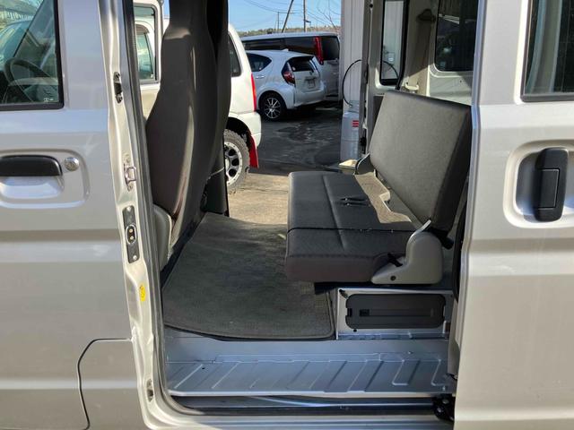 エブリイ PA 4WD ハイルーフ AT 両側スライドドア アルミホイール エアコン パワーステアリング 運転席エアバッグ 助手席エアバッグ CD(21枚目)